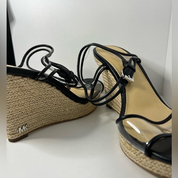 MICHAEL Michael Kors - Picture 2 of 7